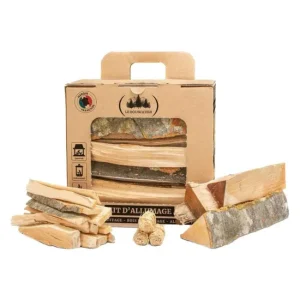 Komplettes Anzündset mit Anzündholz und Holzscheiten – Produktansicht 1