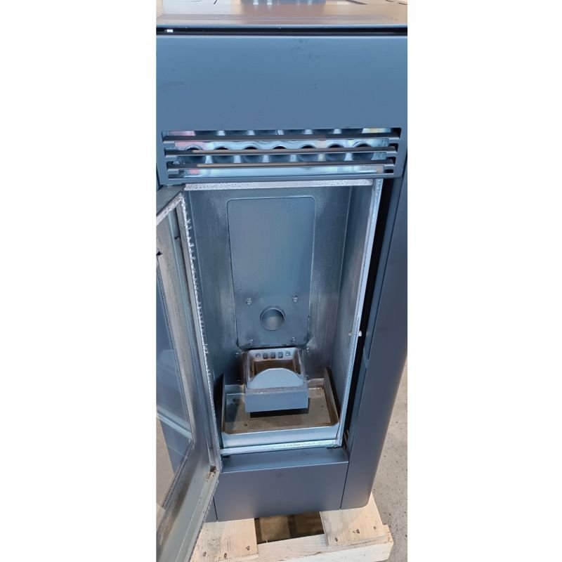 Gebrauchtes Modell – Pelletofen raumluftunabhängig – FIREMATIC C12 11.6 kW – Produktansicht 5